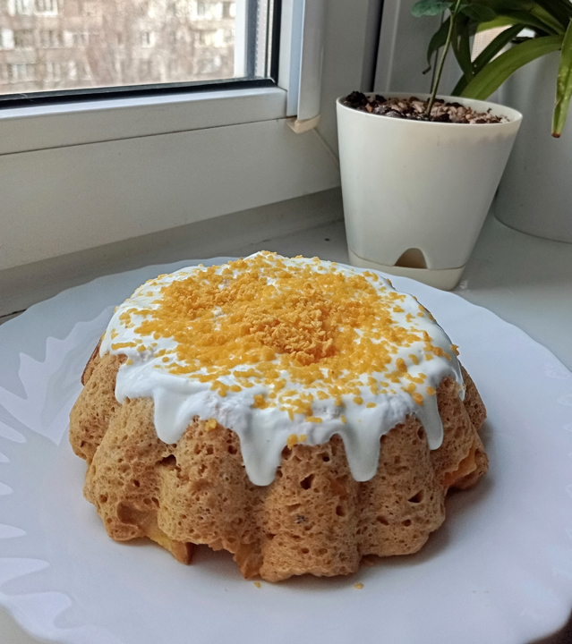 Яблочно-мандариновая шарлотка в микроволновке