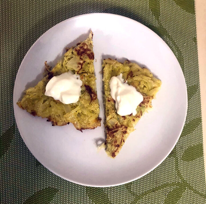 Капустный блин с овсяной мукой